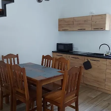 Nad Potokiem Apartment *