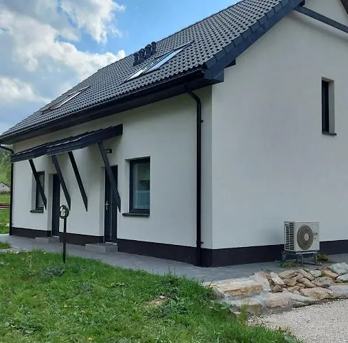 Nad Potokiem 아파트